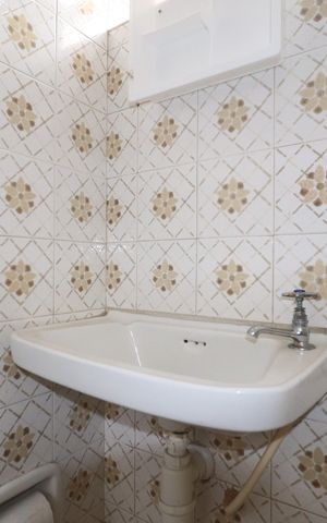 Casa à venda com 194m², 2 quartos e 3 vagasEdícula 