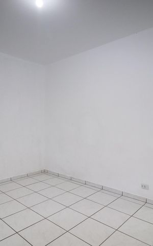 Casa à venda com 194m², 2 quartos e 3 vagasSuíte