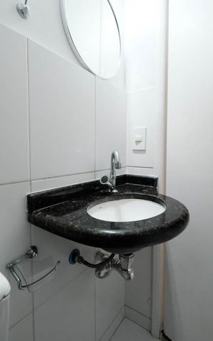 Casa à venda com 96m², 2 quartos e 2 vagasLavabo