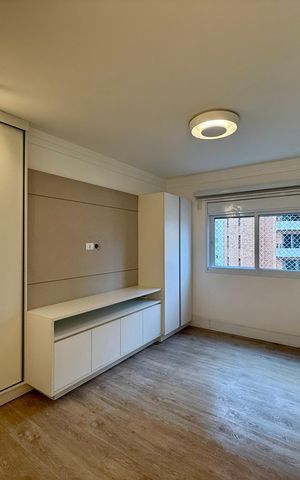 Apartamento à venda com 164m², 3 quartos e 3 vagas Apartamento à venda com 164m², 3 quartos e 3 vagasSuíte 3