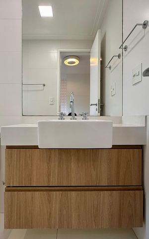 Apartamento à venda com 164m², 3 quartos e 3 vagas Apartamento à venda com 164m², 3 quartos e 3 vagasBanheiro Suíte 1