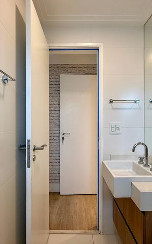 Apartamento à venda com 164m², 3 quartos e 3 vagas Apartamento à venda com 164m², 3 quartos e 3 vagasBanheiro Suíte 2