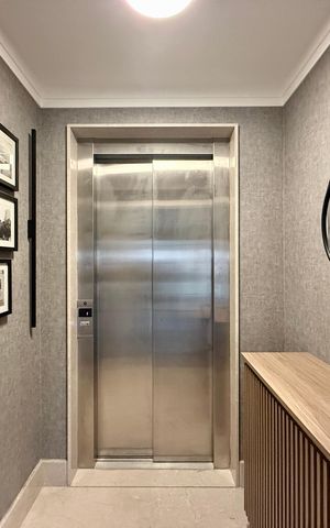 Apartamento à venda com 164m², 3 quartos e 3 vagas Apartamento à venda com 164m², 3 quartos e 3 vagasHall Social Apartamento