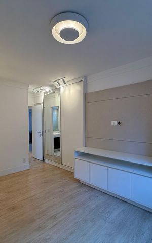 Apartamento à venda com 164m², 3 quartos e 3 vagas Apartamento à venda com 164m², 3 quartos e 3 vagasSuíte 3