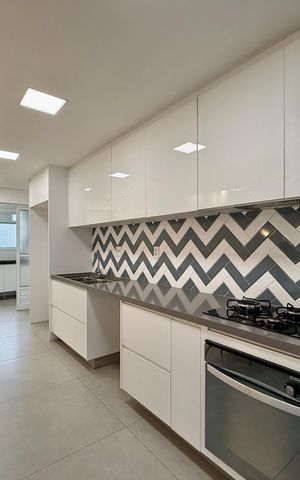 Apartamento à venda com 164m², 3 quartos e 3 vagas Apartamento à venda com 164m², 3 quartos e 3 vagasCozinha