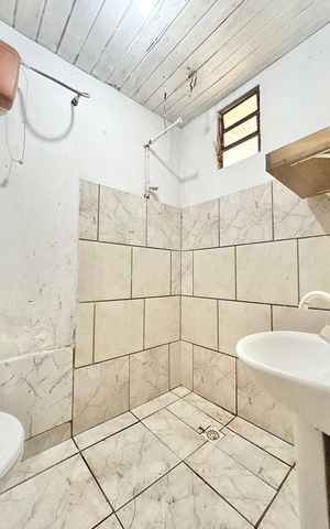 Casa para alugar com 70m², 2 quartos e 1 vaga Casa para alugar com 70m², 2 quartos e 1 vagaBanheiro