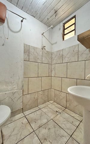 Casa para alugar com 70m², 2 quartos e 1 vaga Casa para alugar com 70m², 2 quartos e 1 vagaBanheiro