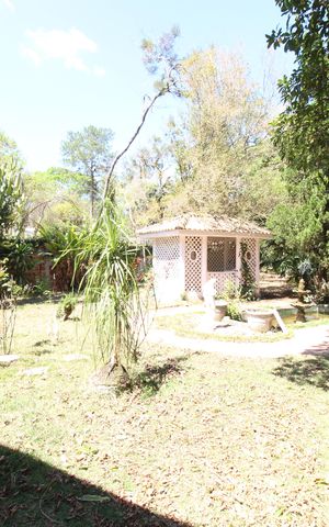 Casa para alugar com 630m², 4 quartos e 5 vagasÁrea Externa