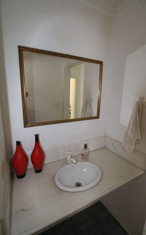 Casa para alugar com 630m², 4 quartos e 5 vagasLavabo