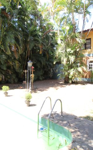 Casa para alugar com 630m², 4 quartos e 5 vagasÁrea Externa