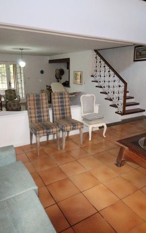Casa para alugar com 630m², 4 quartos e 5 vagasSala 1
