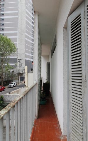 Apartamento para alugar com 90m², 3 quartos e 1 vagaVaranda