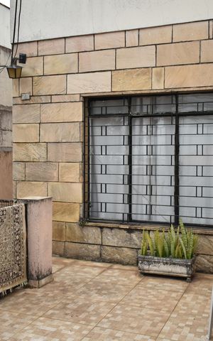 Casa à venda com 299m², 4 quartos e 1 vagaVaranda