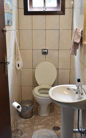 Casa à venda com 299m², 4 quartos e 1 vagaLavabo