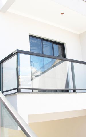 Casa à venda com 169m², 3 quartos e 7 vagasFrente do imovel