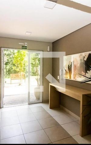 Apartamento à venda com 32m², 2 quartos e sem vaga Apartamento à venda com 32m², 2 quartos e sem vagaHall