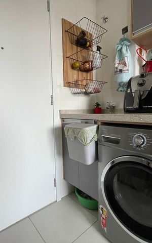 Apartamento à venda com 32m², 2 quartos e sem vaga Apartamento à venda com 32m², 2 quartos e sem vagaCozinha e Área de Serviço