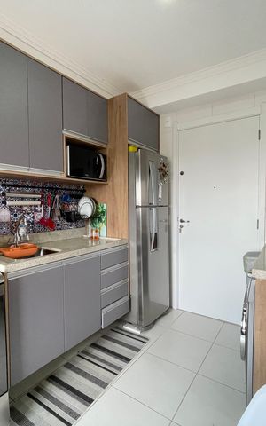 Apartamento à venda com 32m², 2 quartos e sem vaga Apartamento à venda com 32m², 2 quartos e sem vagaCozinha e Área de Serviço
