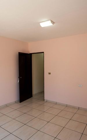 Casa à venda com 186m², 4 quartos e 2 vagasQuarto 3 da Casa 1