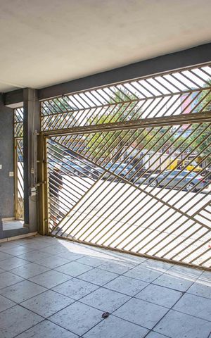 Casa à venda com 186m², 4 quartos e 2 vagasGaragem