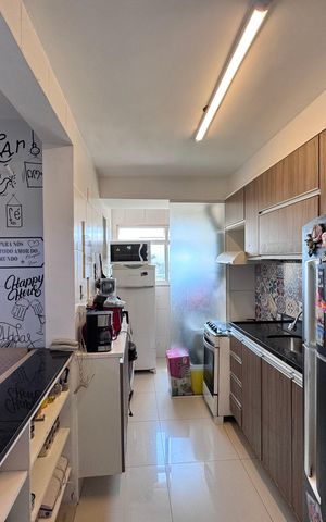 Apartamento à venda com 80m², 3 quartos e 2 vagas Apartamento à venda com 80m², 3 quartos e 2 vagasCozinha e Área de Serviço