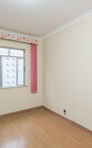 Apartamento à venda com 49m², 2 quartos e sem vaga Apartamento à venda com 49m², 2 quartos e sem vagaSala