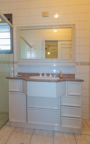 Casa à venda com 550m², 6 quartos e 2 vagas Casa à venda com 550m², 6 quartos e 2 vagasBanheiro da Suíte 2