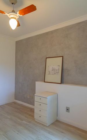 Casa à venda com 550m², 6 quartos e 2 vagas Casa à venda com 550m², 6 quartos e 2 vagasQuarto 2
