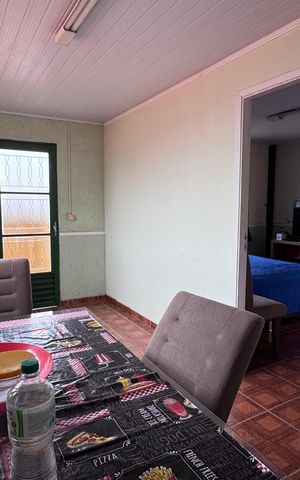 Casa à venda com 293m², 5 quartos e 4 vagas Casa à venda com 293m², 5 quartos e 4 vagasSala de Jantar
