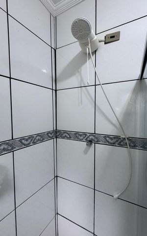 Casa à venda com 293m², 5 quartos e 4 vagas Casa à venda com 293m², 5 quartos e 4 vagasBanheiro da Suíte