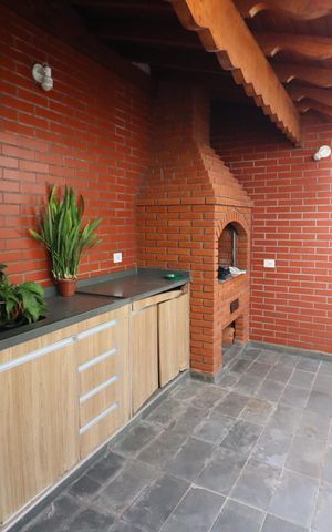 Casa à venda com 125m², 3 quartos e 2 vagasChurrasqueira
