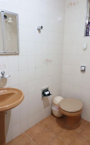 Casa à venda com 125m², 3 quartos e 2 vagasBanheiro Social 2