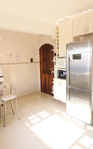 Casa à venda com 125m², 3 quartos e 2 vagasCozinha