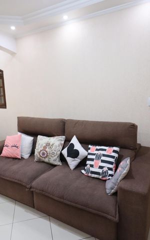 Casa à venda com 125m², 3 quartos e 2 vagasSala