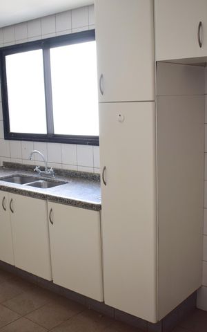 Apartamento para alugar com 174m², 4 quartos e 2 vagasCozinha 