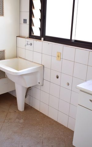 Apartamento para alugar com 174m², 4 quartos e 2 vagasÁrea de Serviço