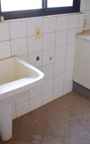 Apartamento para alugar com 174m², 4 quartos e 2 vagasÁrea de Serviço