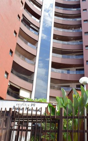 Apartamento para alugar com 174m², 4 quartos e 2 vagasFachada do Prédio