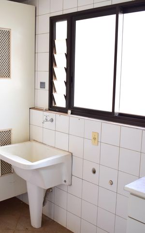 Apartamento para alugar com 174m², 4 quartos e 2 vagasÁrea de Serviço
