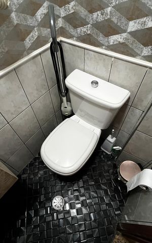 Casa à venda com 150m², 3 quartos e 2 vagas Casa à venda com 150m², 3 quartos e 2 vagasLavabo