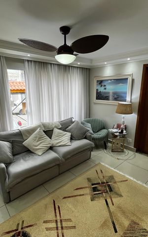 Casa à venda com 150m², 3 quartos e 2 vagas Casa à venda com 150m², 3 quartos e 2 vagasSala