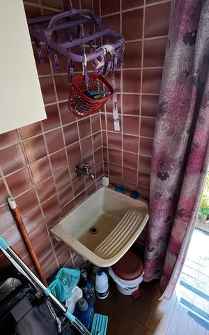Casa à venda com 150m², 3 quartos e 2 vagas Casa à venda com 150m², 3 quartos e 2 vagasÁrea de Serviço