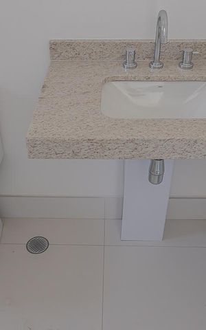 Apartamento à venda com 157m², 3 quartos e 2 vagasBanheiro da Suíte 2