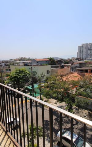 Apartamento à venda com 84m², 2 quartos e 1 vagaVaranda