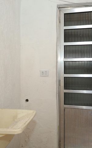 Casa para alugar com 40m², 1 quarto e sem vagaÁrea de Serviço