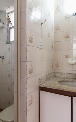 Apartamento para alugar com 57m², 2 quartos e 1 vaga Apartamento para alugar com 57m², 2 quartos e 1 vagaBanheiro