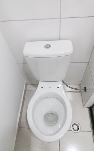 Apartamento à venda com 35m², 2 quartos e sem vaga Apartamento à venda com 35m², 2 quartos e sem vagaBanheiro Social