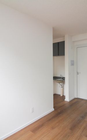 Apartamento à venda com 35m², 2 quartos e sem vaga Apartamento à venda com 35m², 2 quartos e sem vagaSala