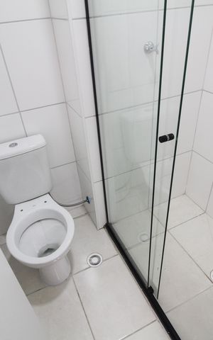 Apartamento à venda com 35m², 2 quartos e sem vaga Apartamento à venda com 35m², 2 quartos e sem vagaBanheiro Social
