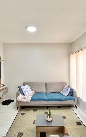 Casa à venda com 176m², 3 quartos e 4 vagas Casa à venda com 176m², 3 quartos e 4 vagasSala